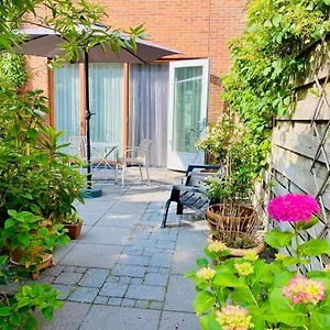Bed & Breakfast Private - Dog-friendly - Garden