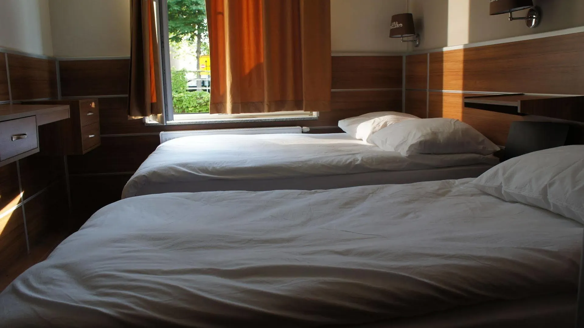 Hotel Erasmus Ρότερνταμ